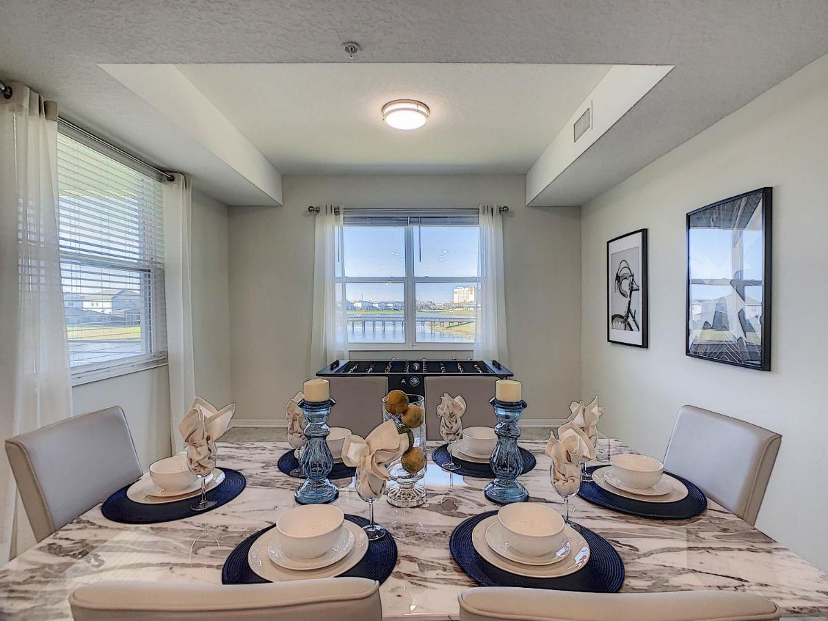 Apartment 3131 Paradox Cir Unit 203 *