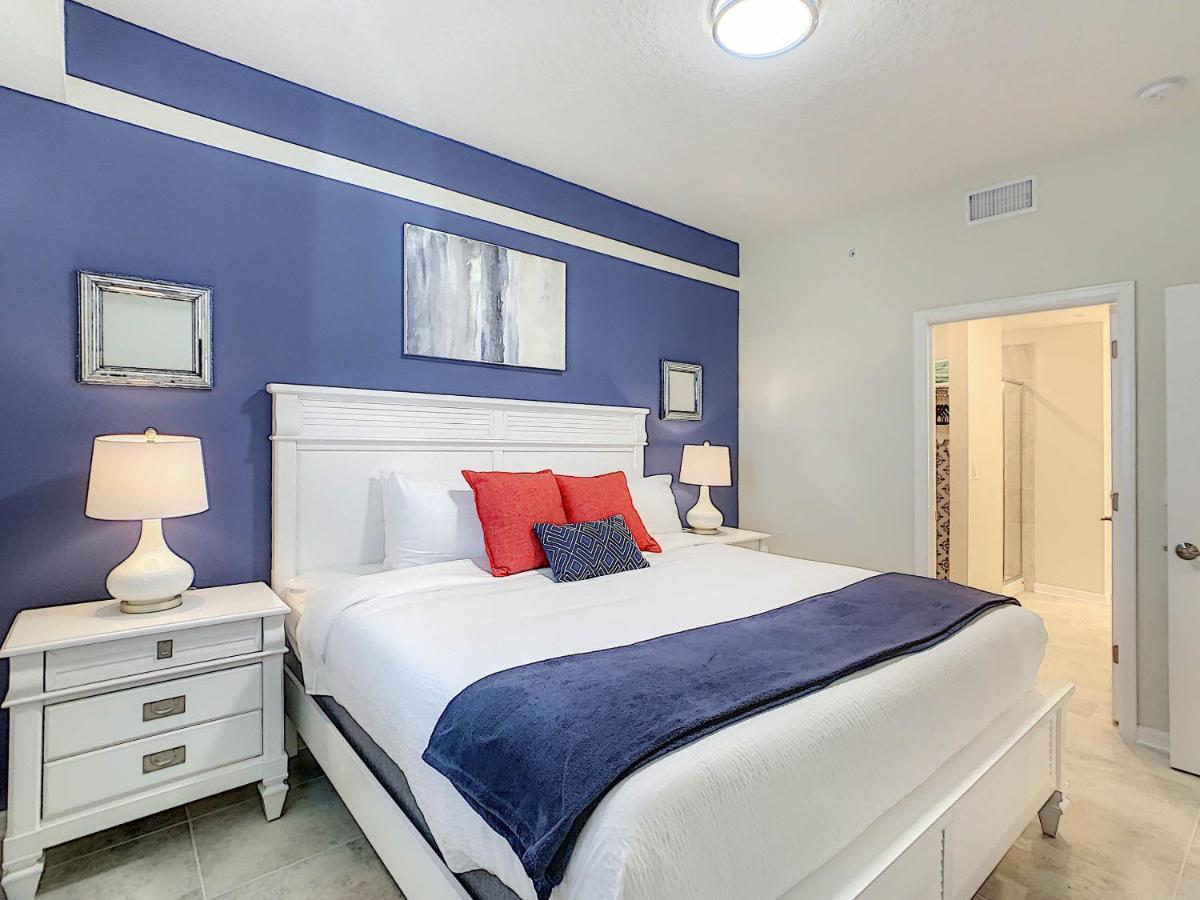 3131 Paradox Cir Unit 203 Apartamento