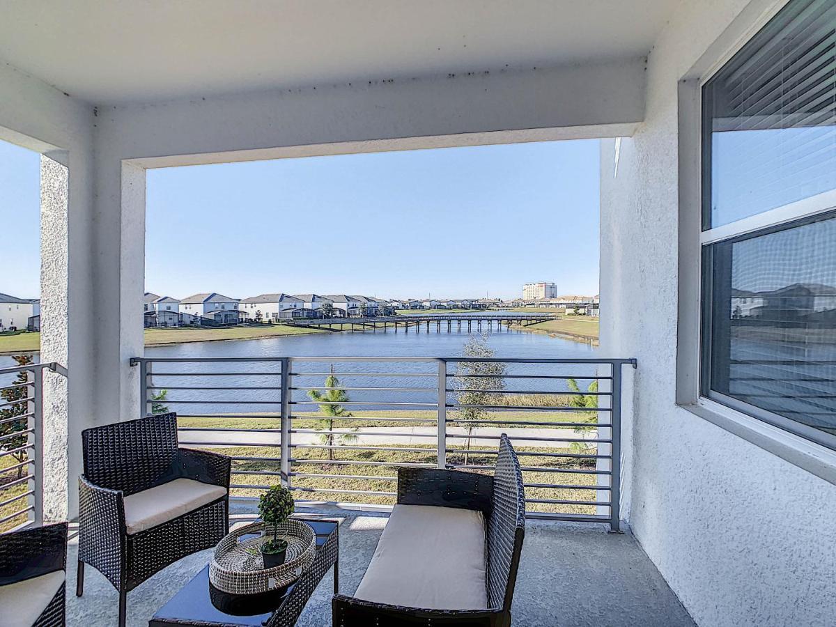 3131 Paradox Cir Unit 203 Apartamento *